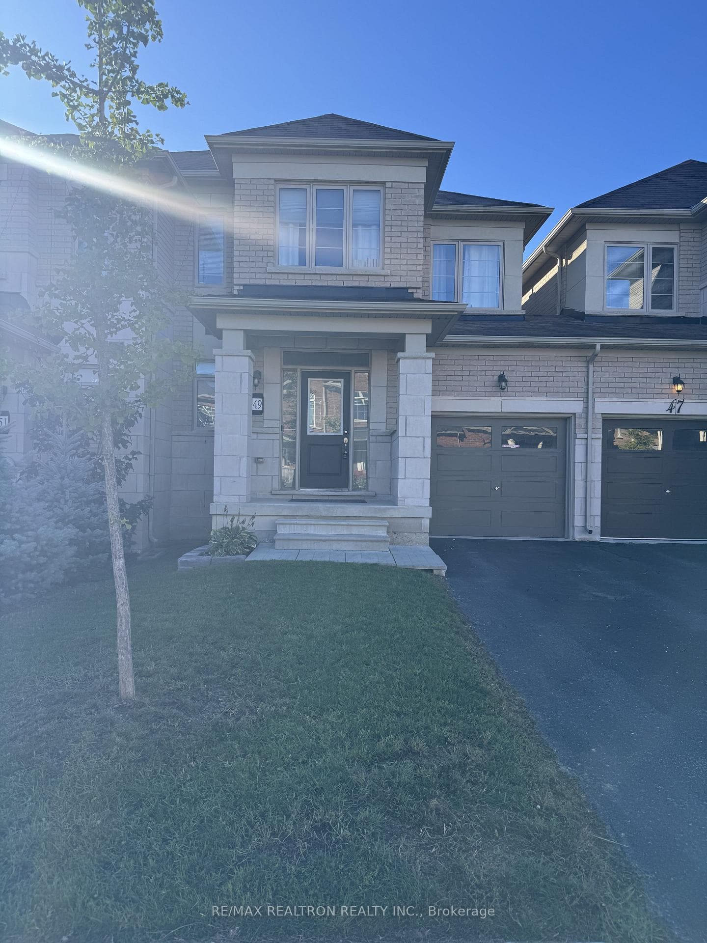 49 Mondial Crescent, East Gwillimbury, ON L9N 0S2, Queensville